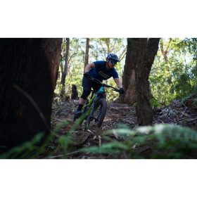 POLYGON Siskiu T7 TA 27.5/29" Trail Mountain Bike - Green - Image 3