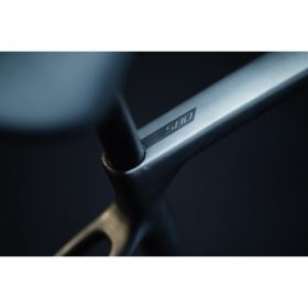 POLYGON Strattos S8 Disc BA 700C Carbon Road Bike (2022) - Rose Gold - Image 7