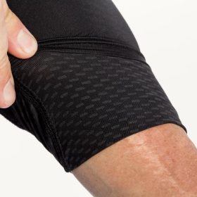 BELLWETHER Arm Warmer Cycling Sun Sleeves Coldflash - Black - Image 3