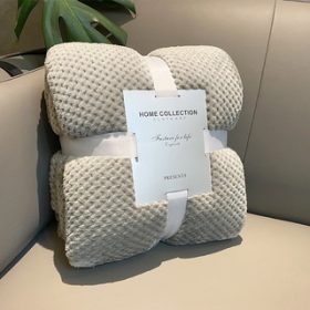 Blanket Queen Size Soft Blanket Flannel Blanket Plush Soft Office Blanket - Light Blue - Image 1