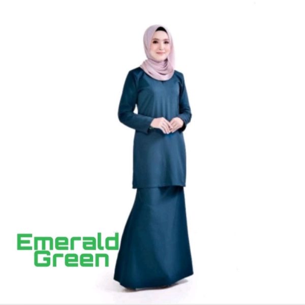 Baju Kurung Modern Wudha Friendly Material Soft Como Crepe - Emerald Green