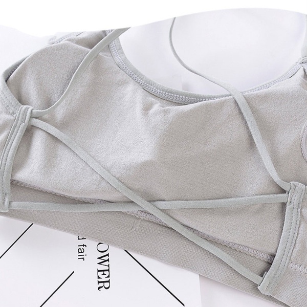 Sports Bra Fitness / Shapewear / Running / Yoga Lingerie,Cross Back Bra,Seamless Bra With Comfortable Cup,Thin Strap - Grey