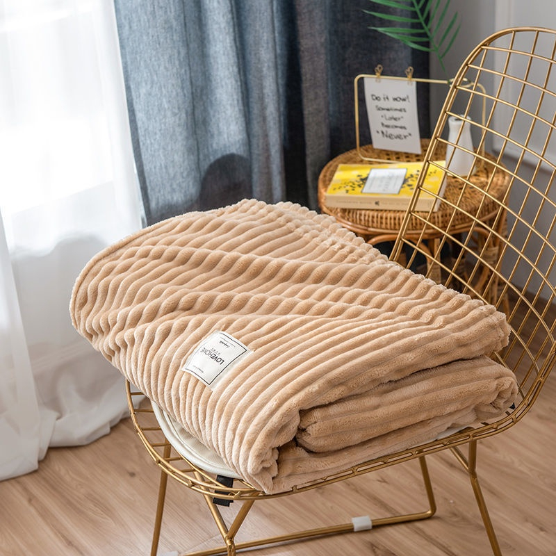 Big Size Flannel Velvet Plush Throw Blanket Sofa Silky And Comfortable Blanket - Khaki - Image 1