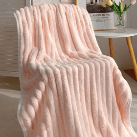 Candy Velvet Bath Towel Water-Absorbent Microfiber Extra-large - Pink - Image 1