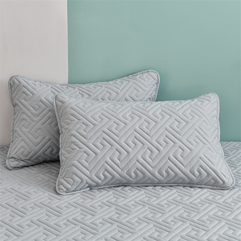 Protector Premium Micro Fibre Pillowcase Design B - Grey - Image 1