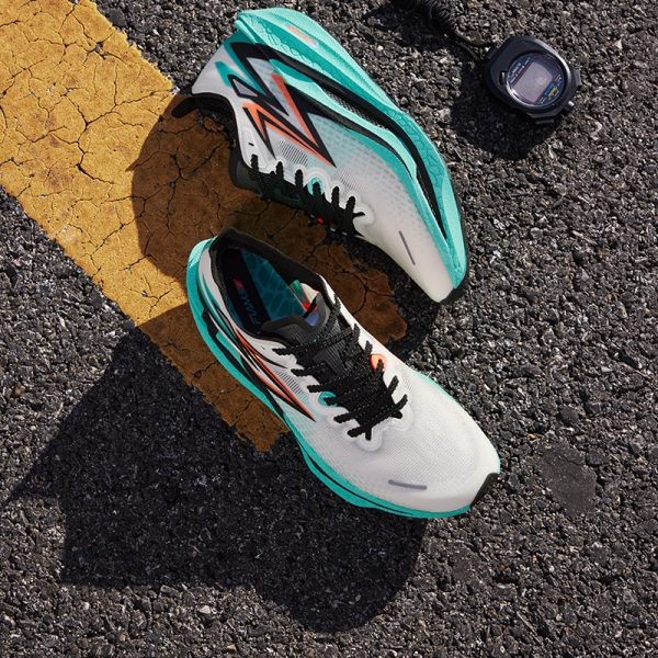 361 Degrees Flame 4.0 Men Women Running Shoes Professional Marathon - Suzy the Sheep (6.6)