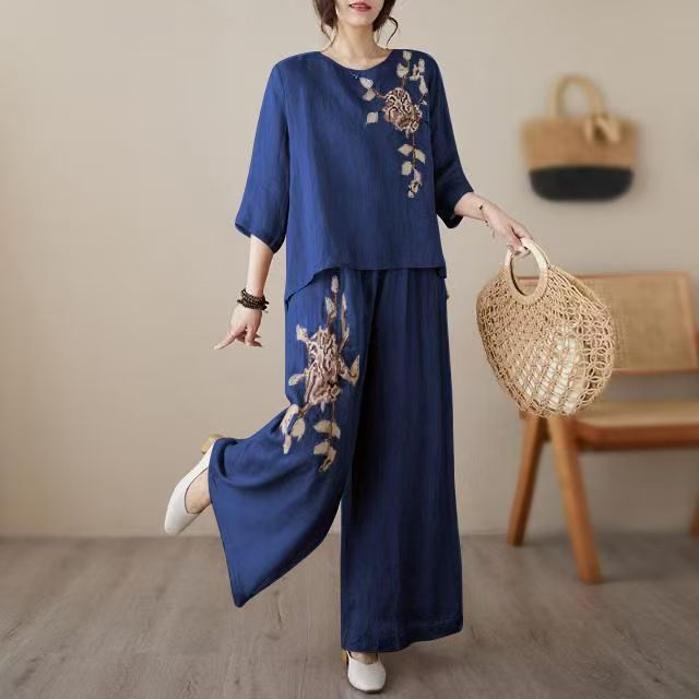 CNY Embroidery Set Women