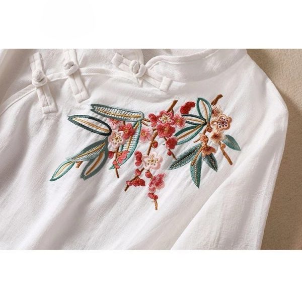 Ethnic Style Retro Cotton Linen Embroidered Three-Quarter Sleeve Top Women Stand-Up Collar Chinese Casual Buttoned Tea Suit - White