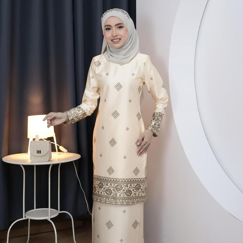 Kurung Brokat Premium, Beatrice Clothing Set Wanita - SG2522 - Image 1