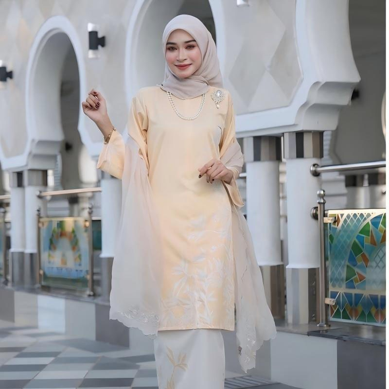 2026 Baju Kurung Set Wanita printing baju raya Kurung Riau Anggun -Soft Yellow - Image 1