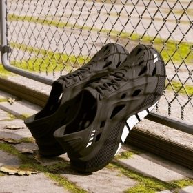 Stride Wing Men's Casual Sports Shoes, Suitable For Outdoor Activities Quick Dry EVA Material - Black