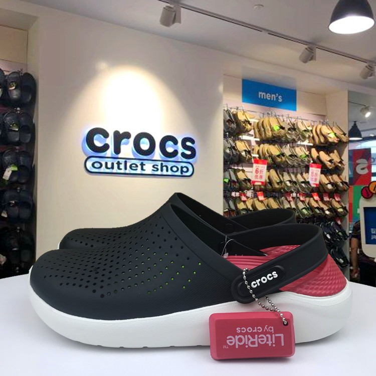 Crocs Men's outdoor sandals couple's clogs soft-soled waterproof beach shoes - Red
